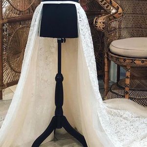 Detachable Wedding Dress Train